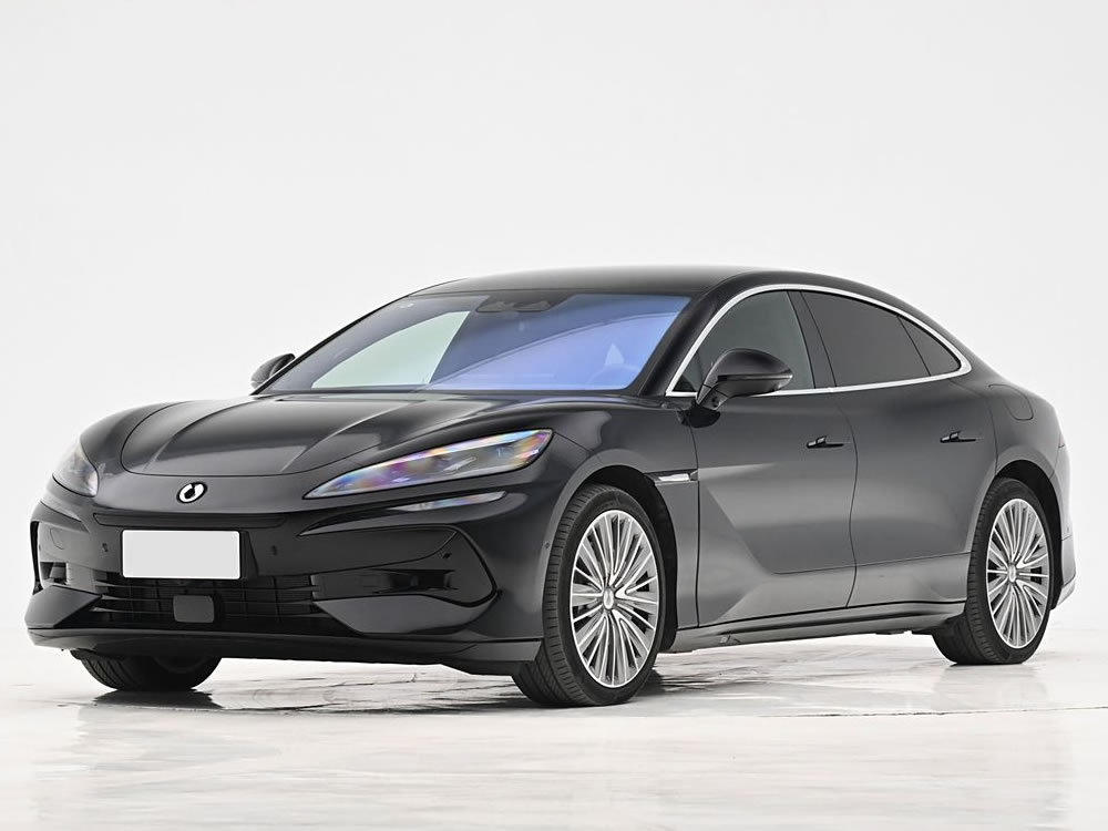 Denza Z9 EV 2024