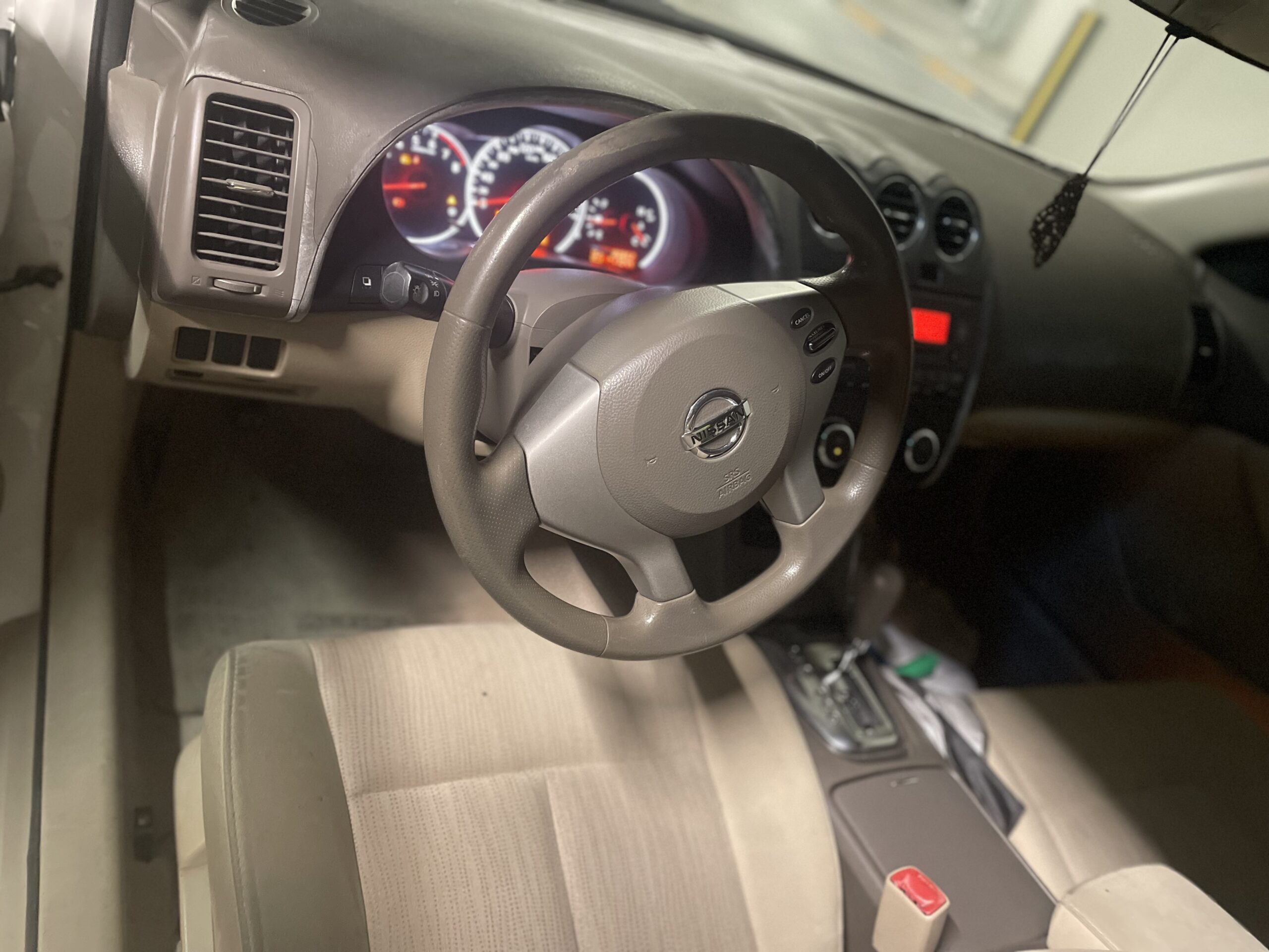 Best Used Car Dealer in Al Raha Beach – Sell Any Car Near Me