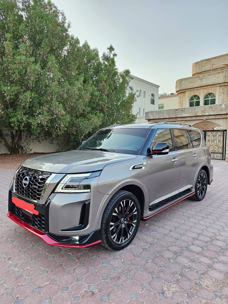 🤍2012 Nissan Patrol Platinum - 8-Cyl | Petrol | GCC | Automatic | Grey 🤍