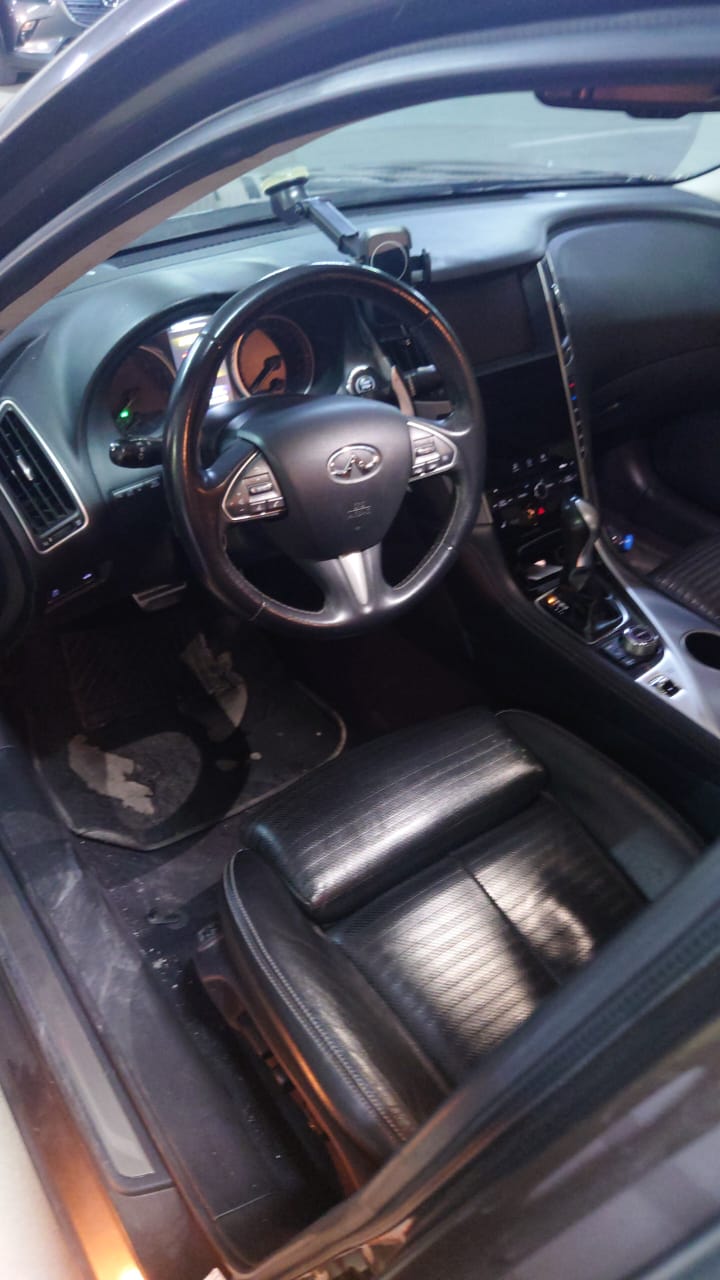 2017 Infiniti Q50 Sport – Premium, GCC Specs, Low Mileage