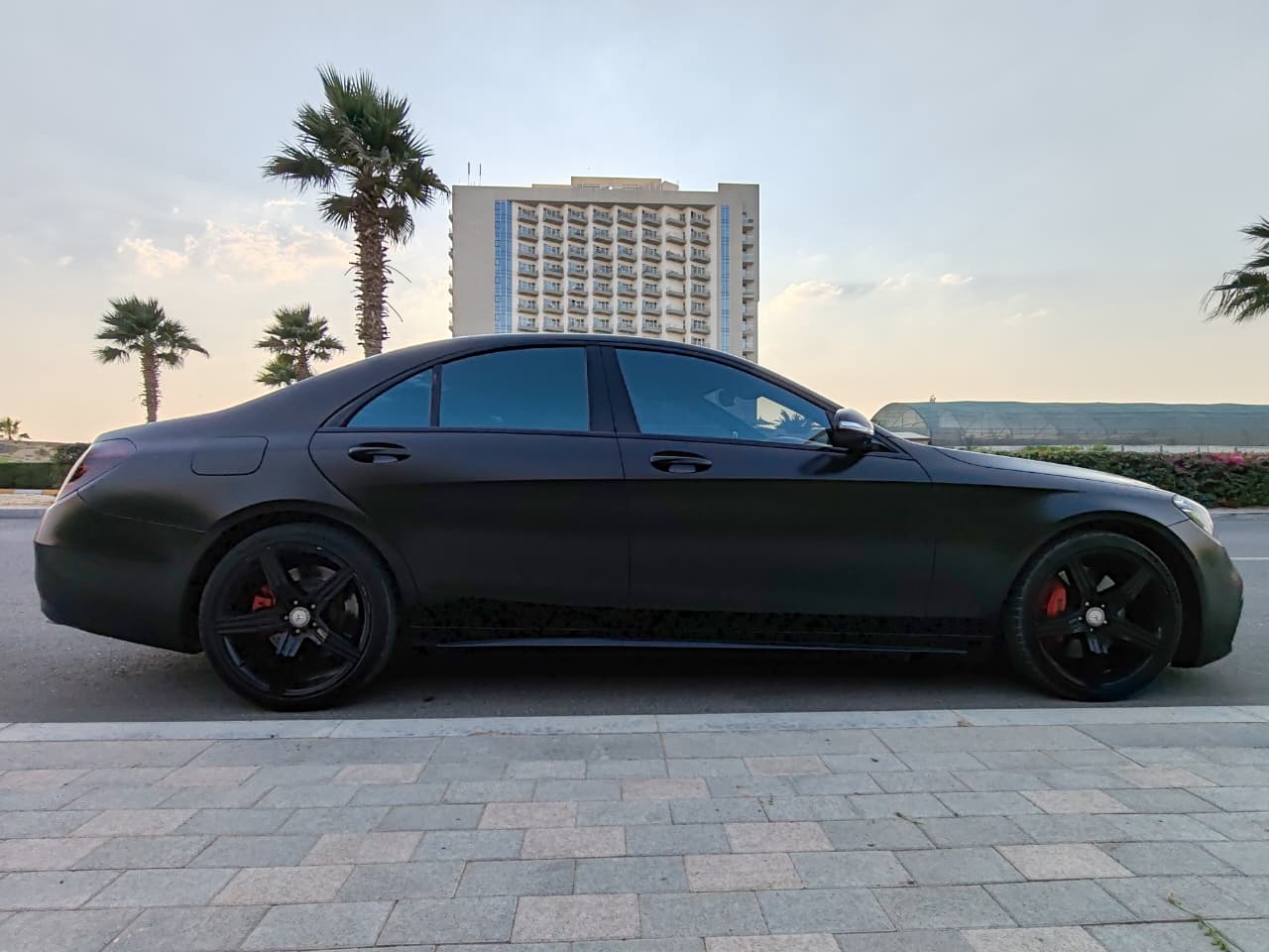 Mercedes-Benz S500 AMG • 2016 • GCC Spec Matte Black Wrap  • Accident-Free