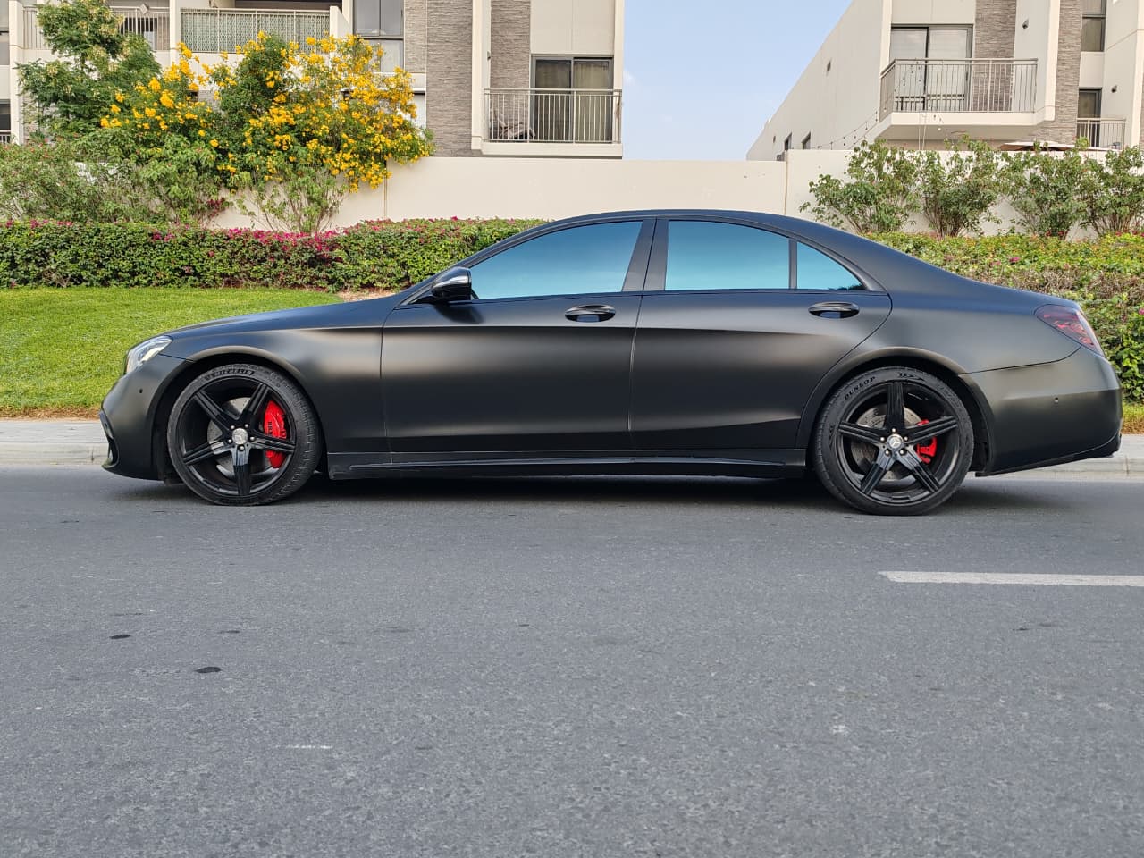 Mercedes-Benz S500 AMG • 2016 • GCC Spec Matte Black Wrap  • Accident-Free