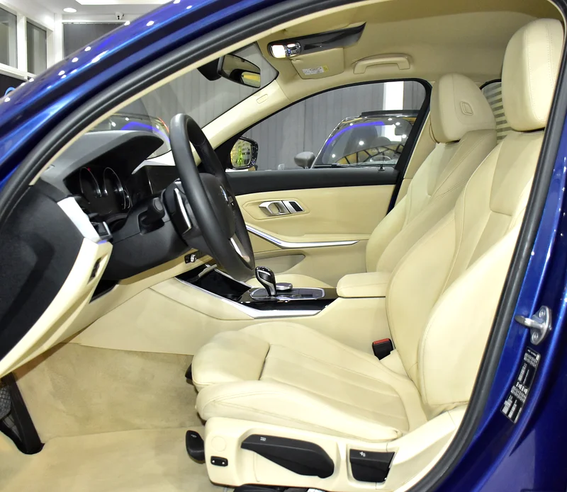 120000 2020 3-Series