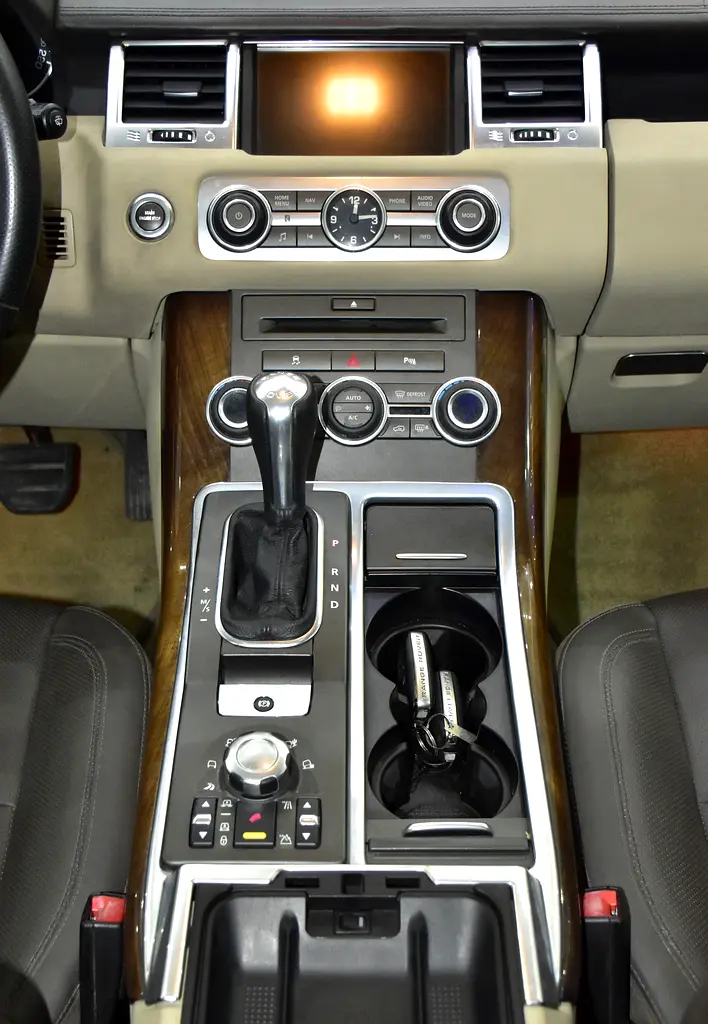 157000 2010 Range Rover Sport