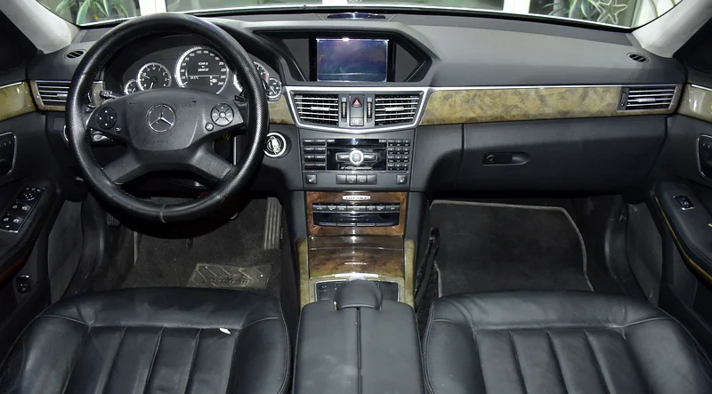 2010 Mercedes-Benz E-Class Korean