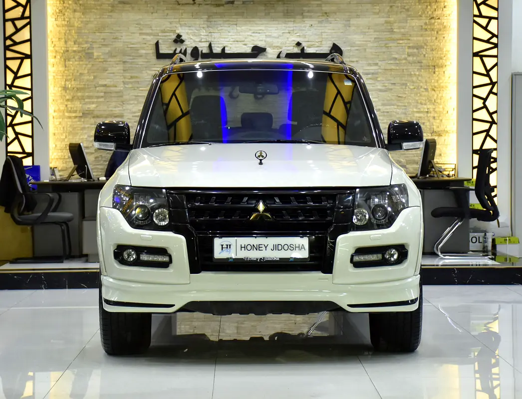 For sale in Al Qusais 1, Al Qusais Residential Area, Al Qusais, Dubai 2020 Pajero Sport