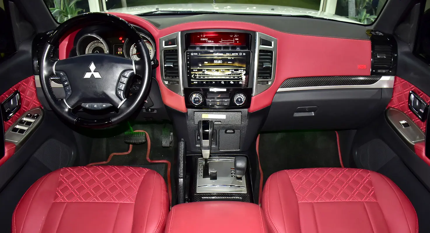 For sale in Al Qusais 1, Al Qusais Residential Area, Al Qusais, Dubai 2020 Pajero Sport