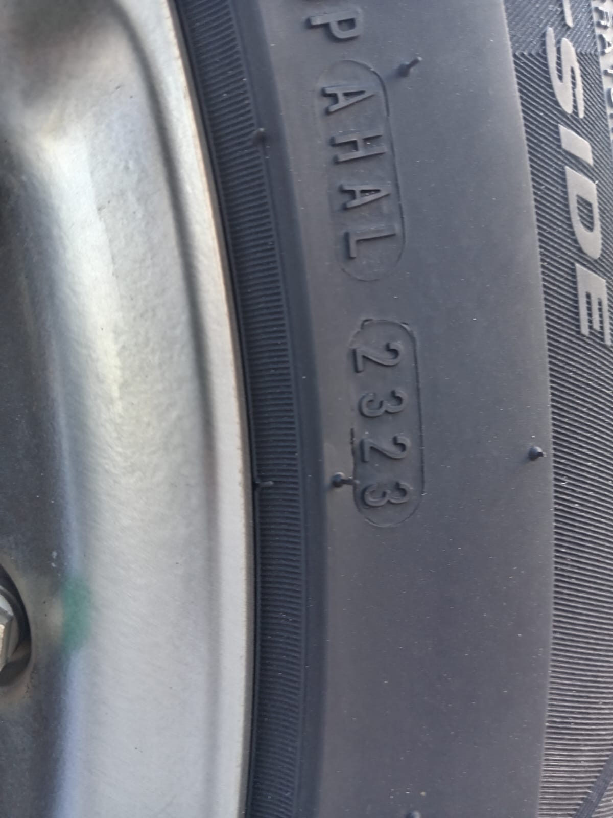 إنفينيتي QX60 موديل 2015 – فئة لَكجري | فل أوبشن | خليجي