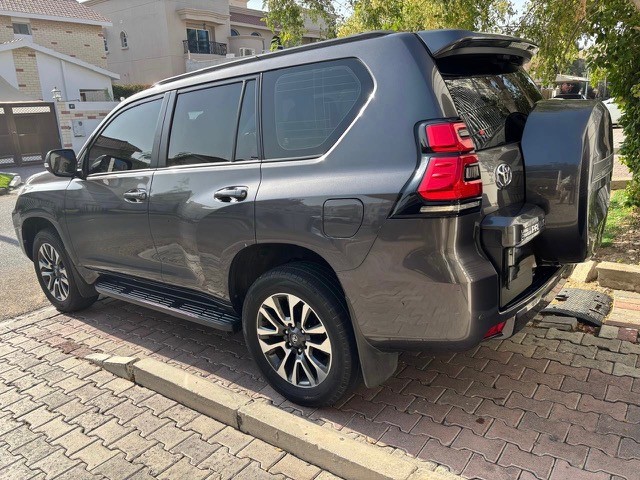 TOYOTA PRADO 2022