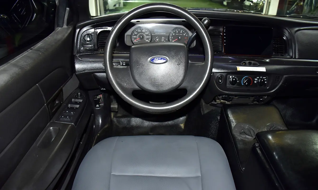 170000 2011 Crown Victoria