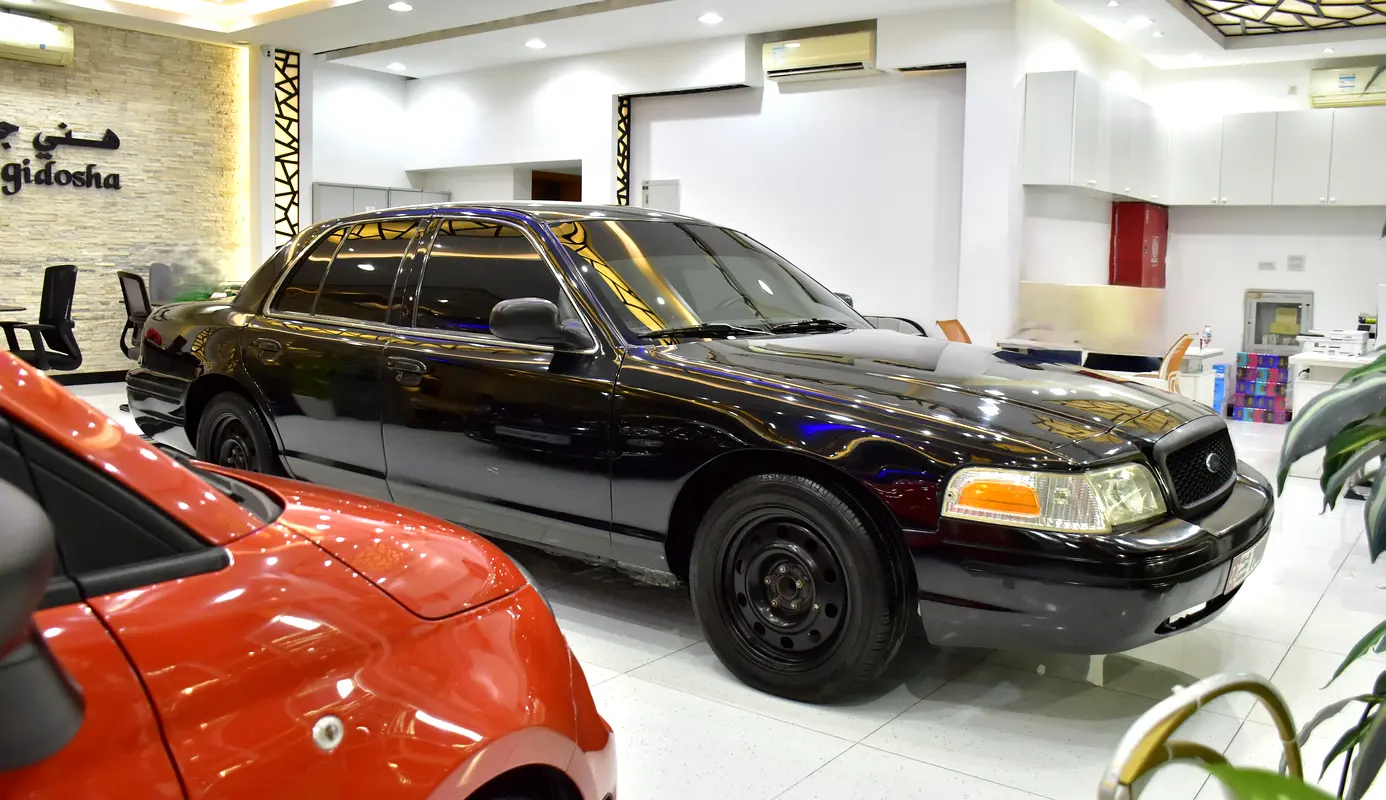 170000 2011 Crown Victoria