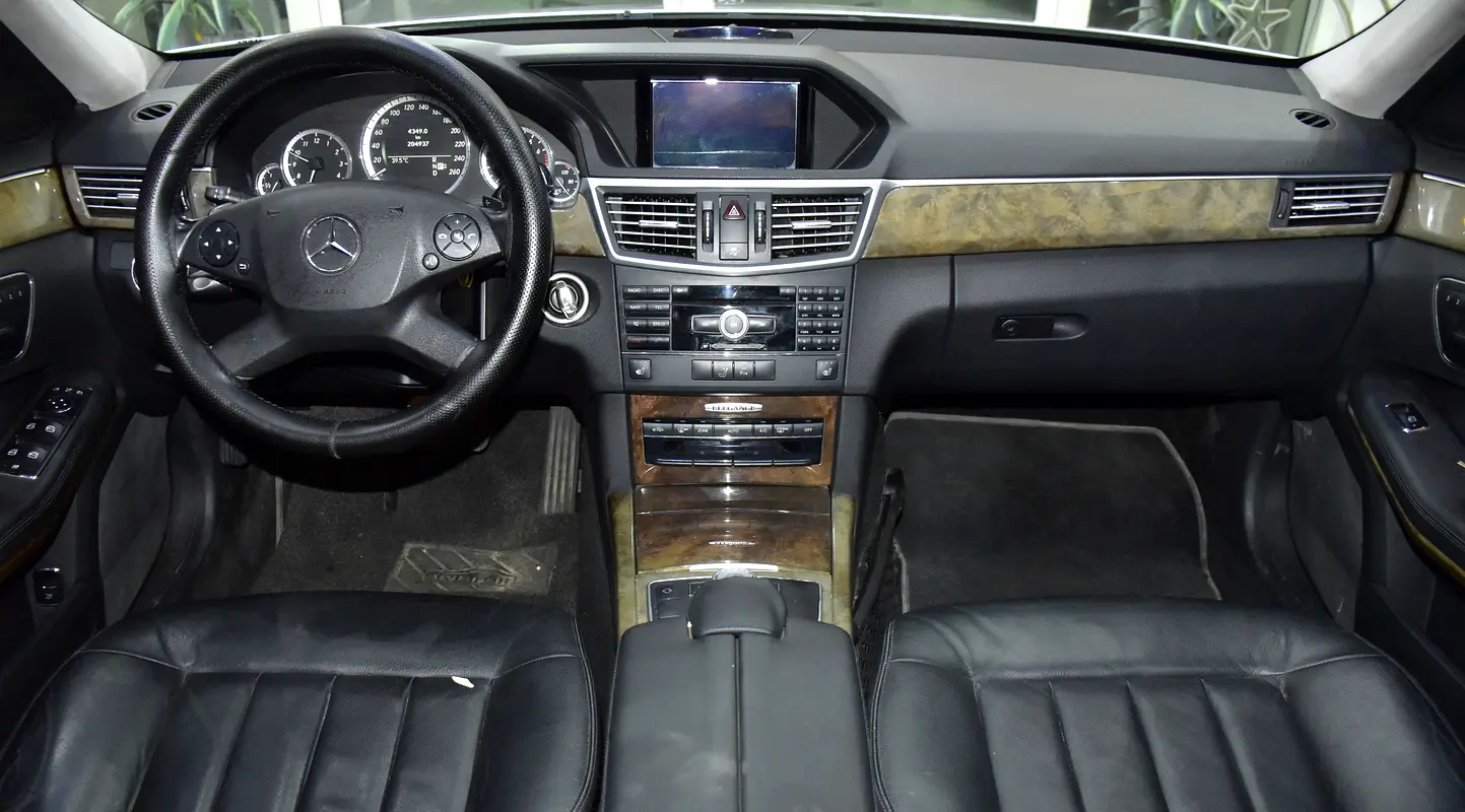 Korean 2010 Mercedes-Benz E-Class