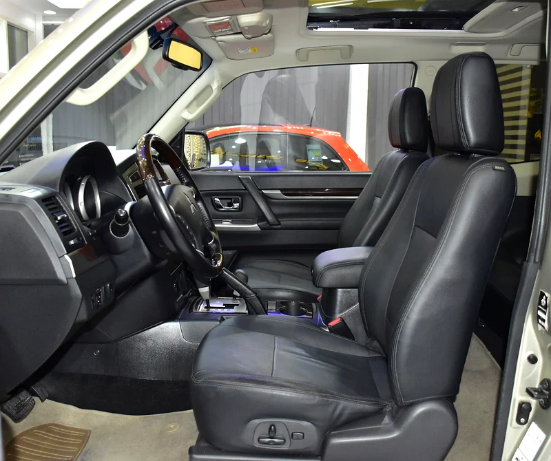 GCC 2018 Mitsubishi Pajero