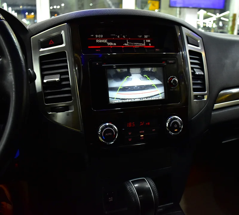 GCC 2018 Mitsubishi Pajero