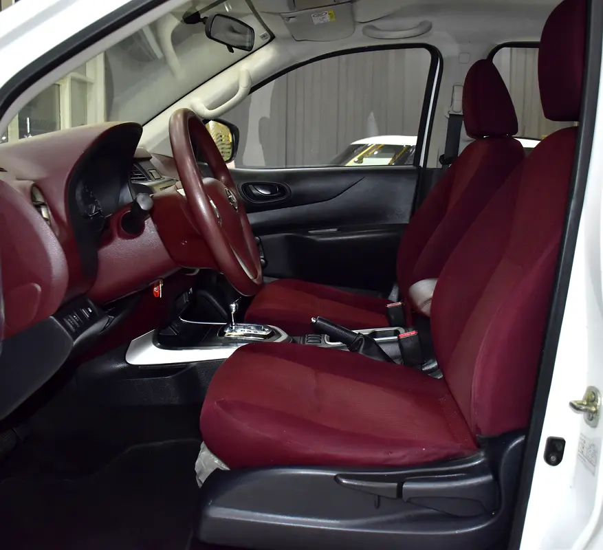 GCC 2020 Nissan Navara