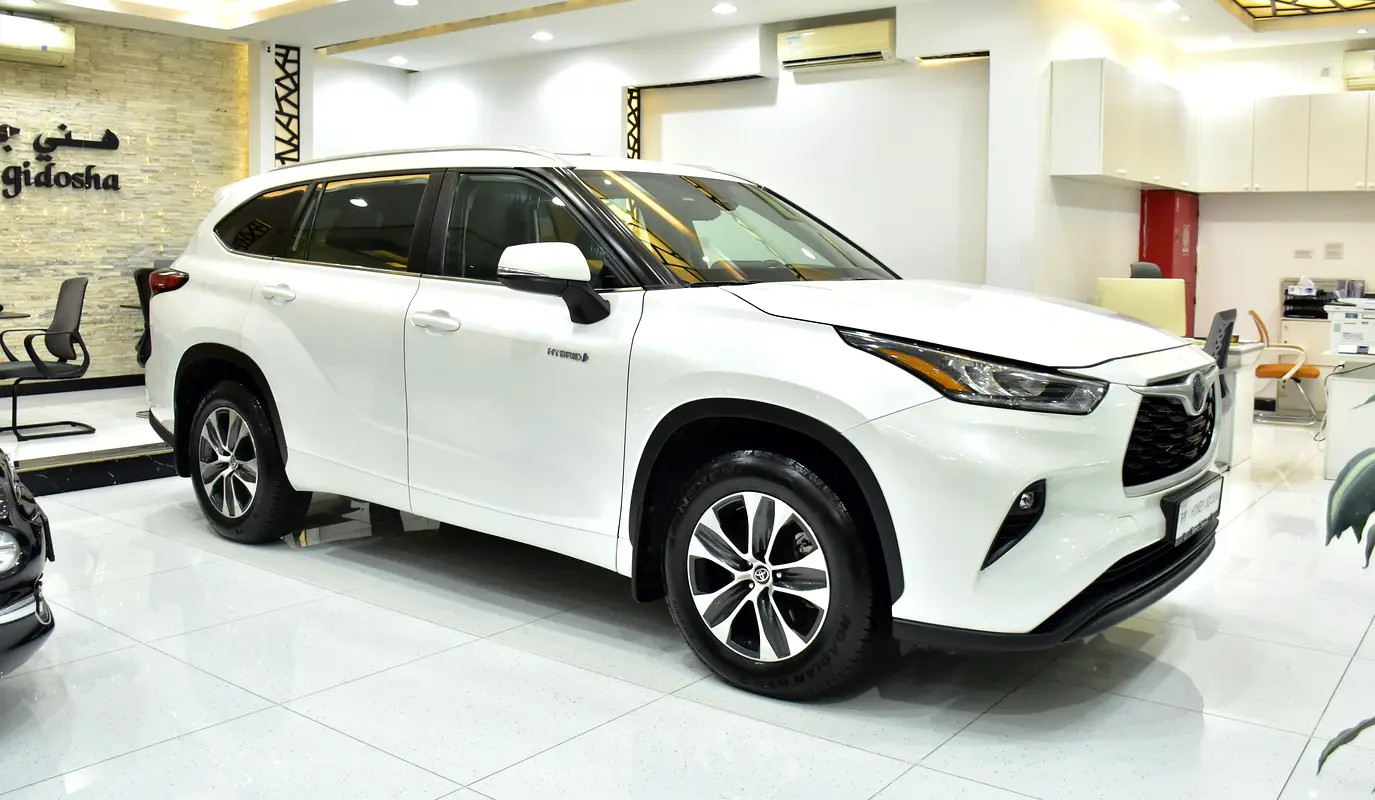 Well maintained “2023 Toyota Highlander