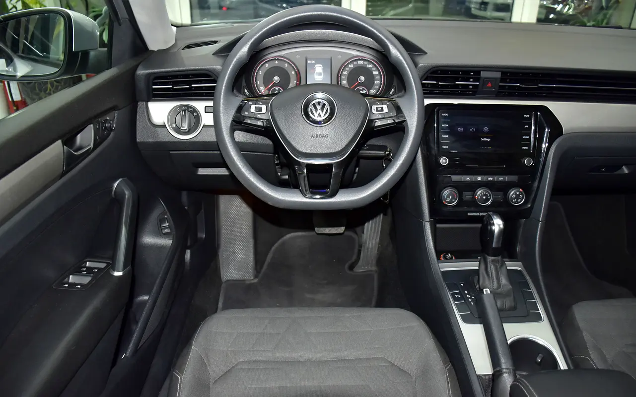 Well maintained “2021 Volkswagen Passat