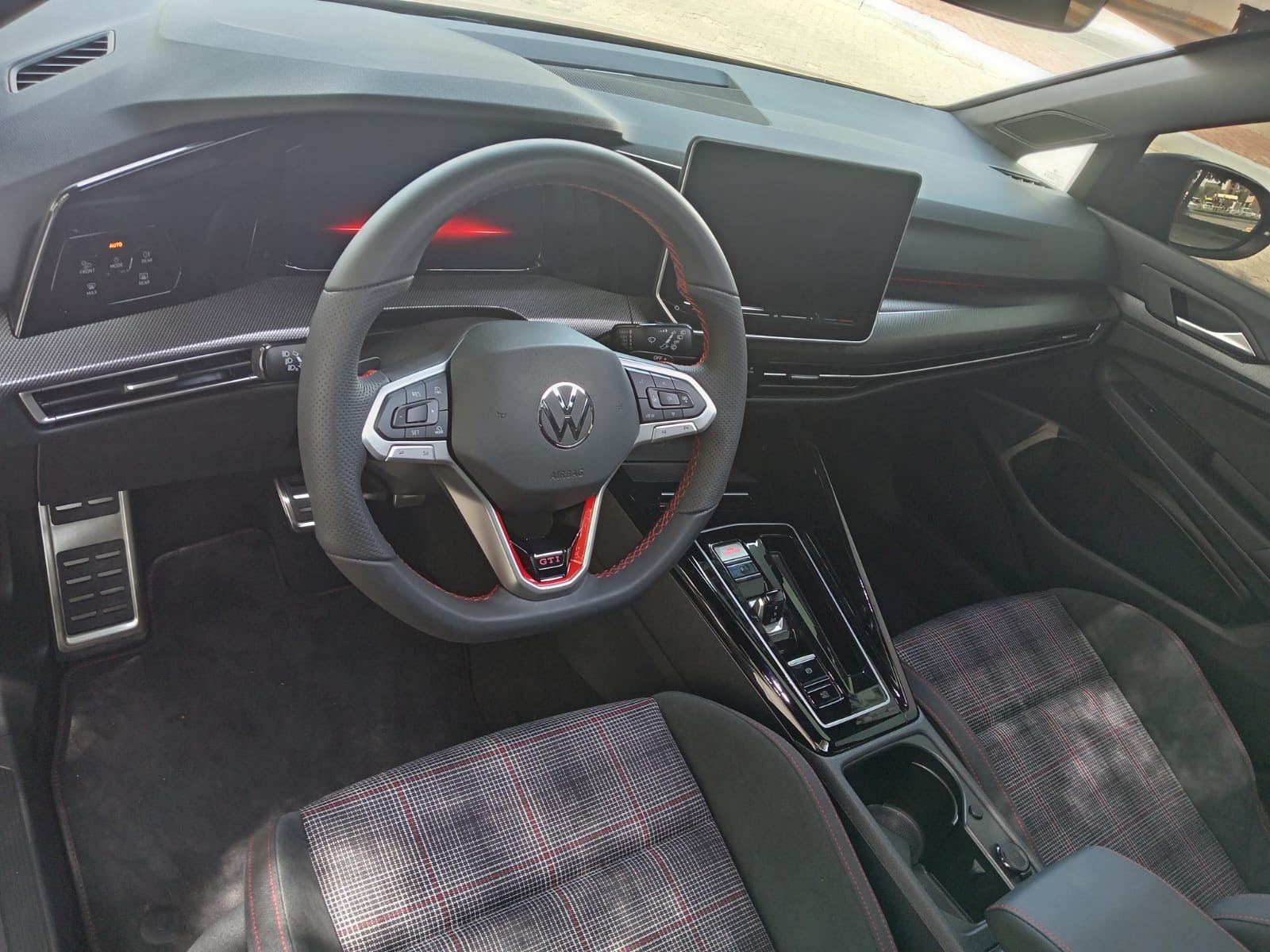 2026 GTI Hatchback | 1,400 KM | GCC Specs | Like New | Warranty