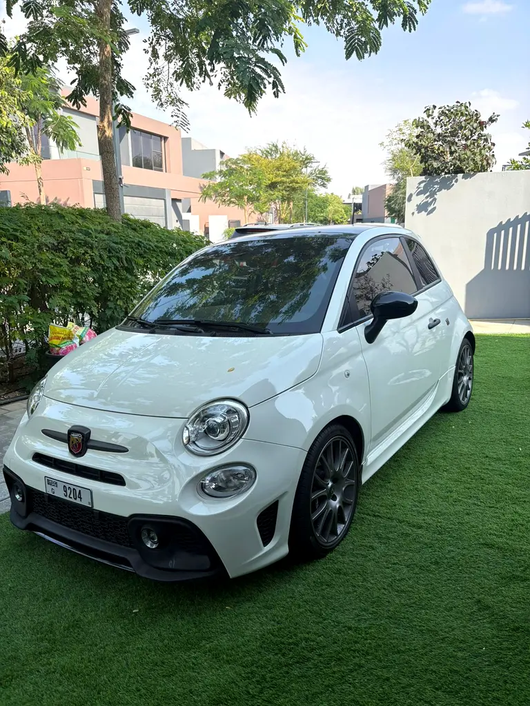 GCC 2023 Abarth 695
