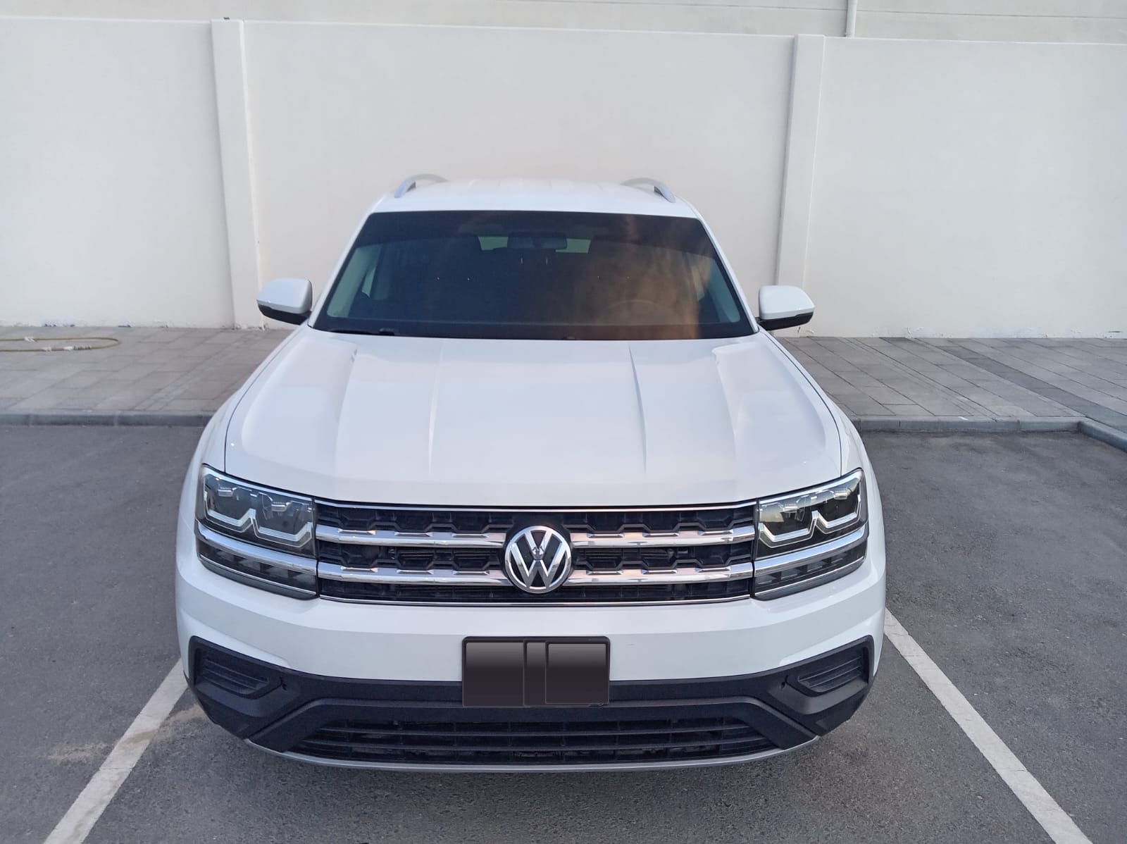Volkswagen Teramont S 2019 GCC Specs | 140,000 KM | 7 Seater SUV | AED 38,000