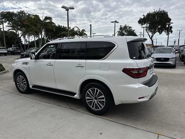 Nissan Armada