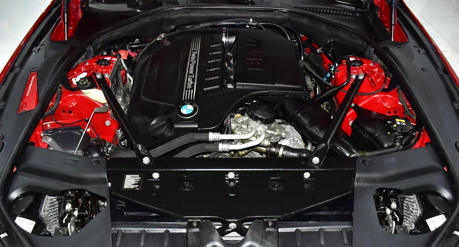 77000 2016 6-Series