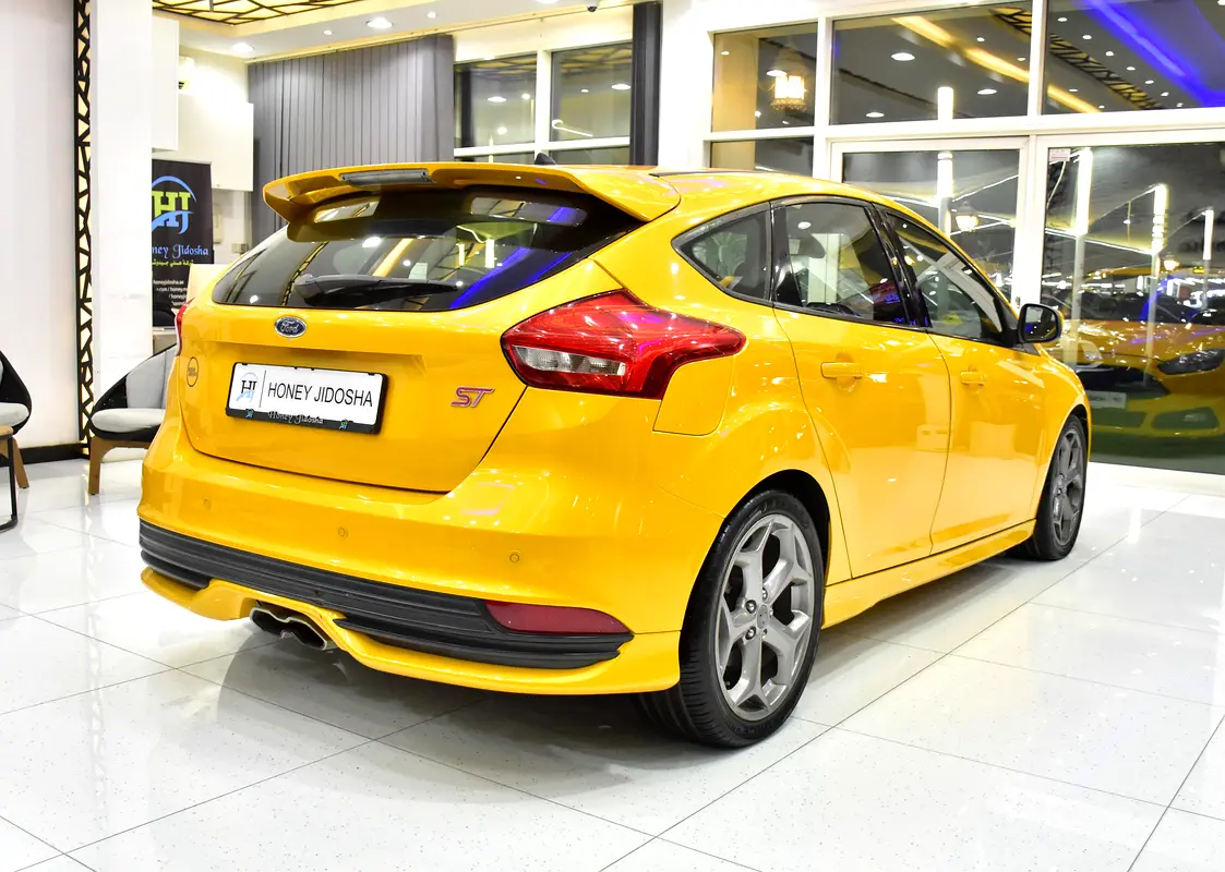 2016 Focus 158000