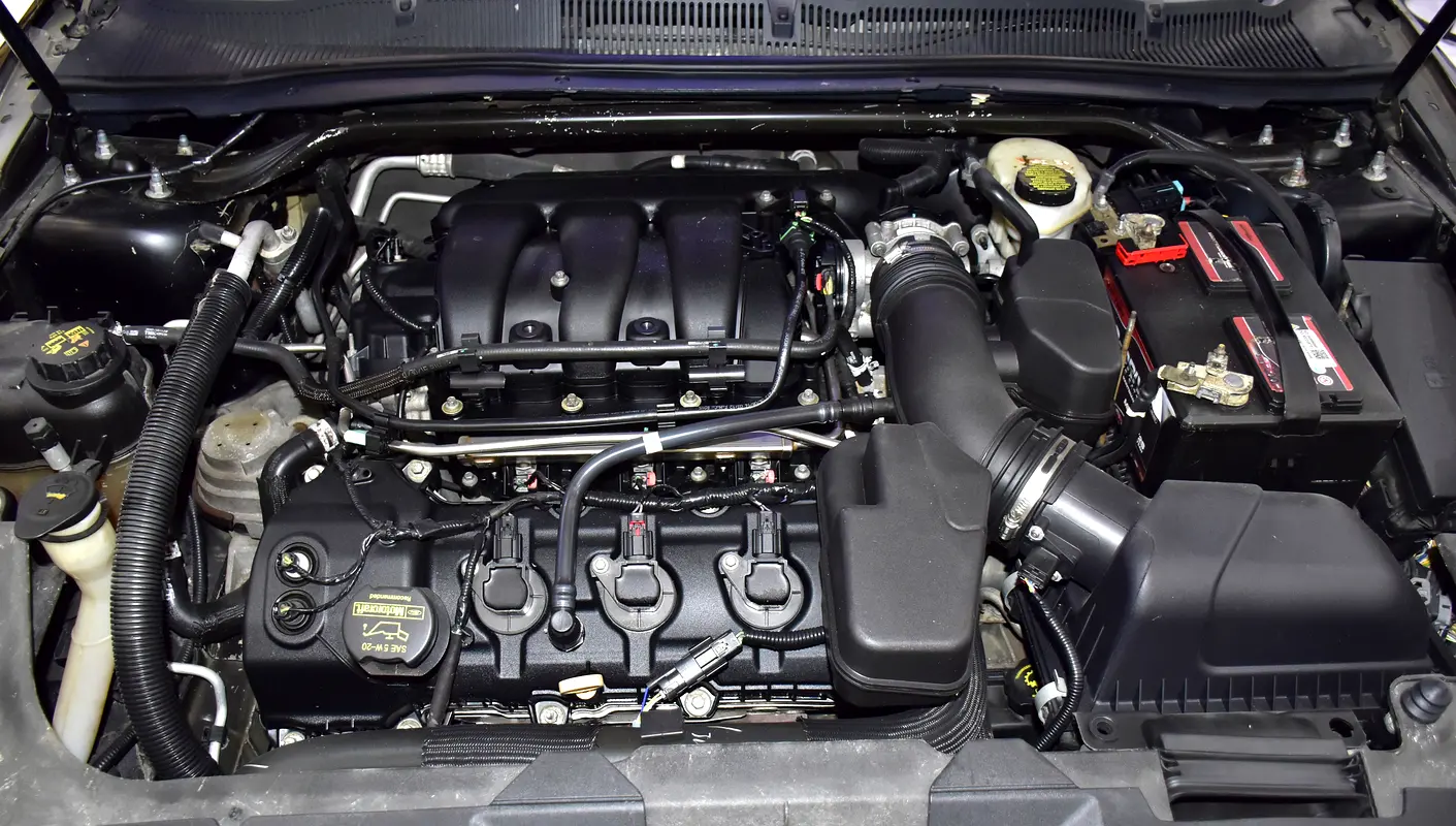 American 2015 Ford Taurus