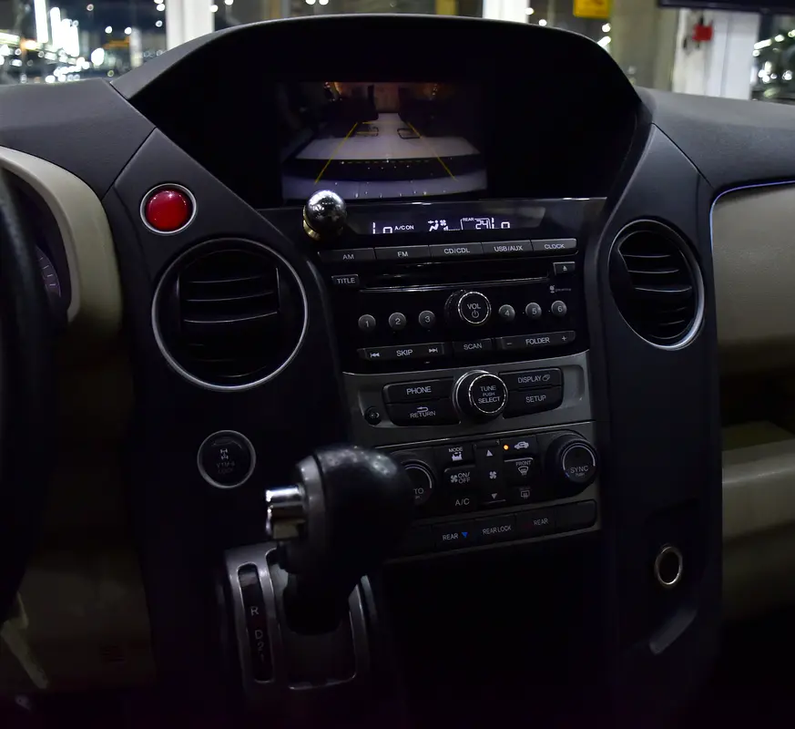 GCC 2015 Honda Pilot