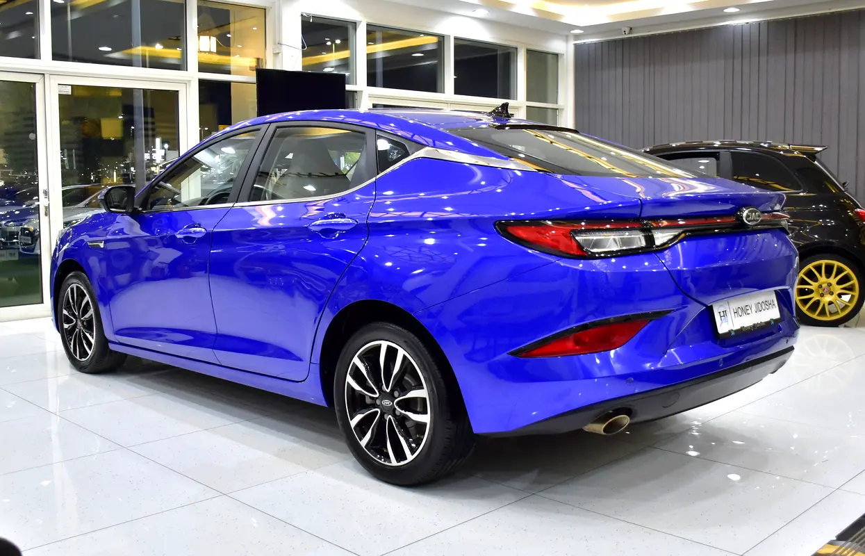 Well maintained “2023 JAC J7