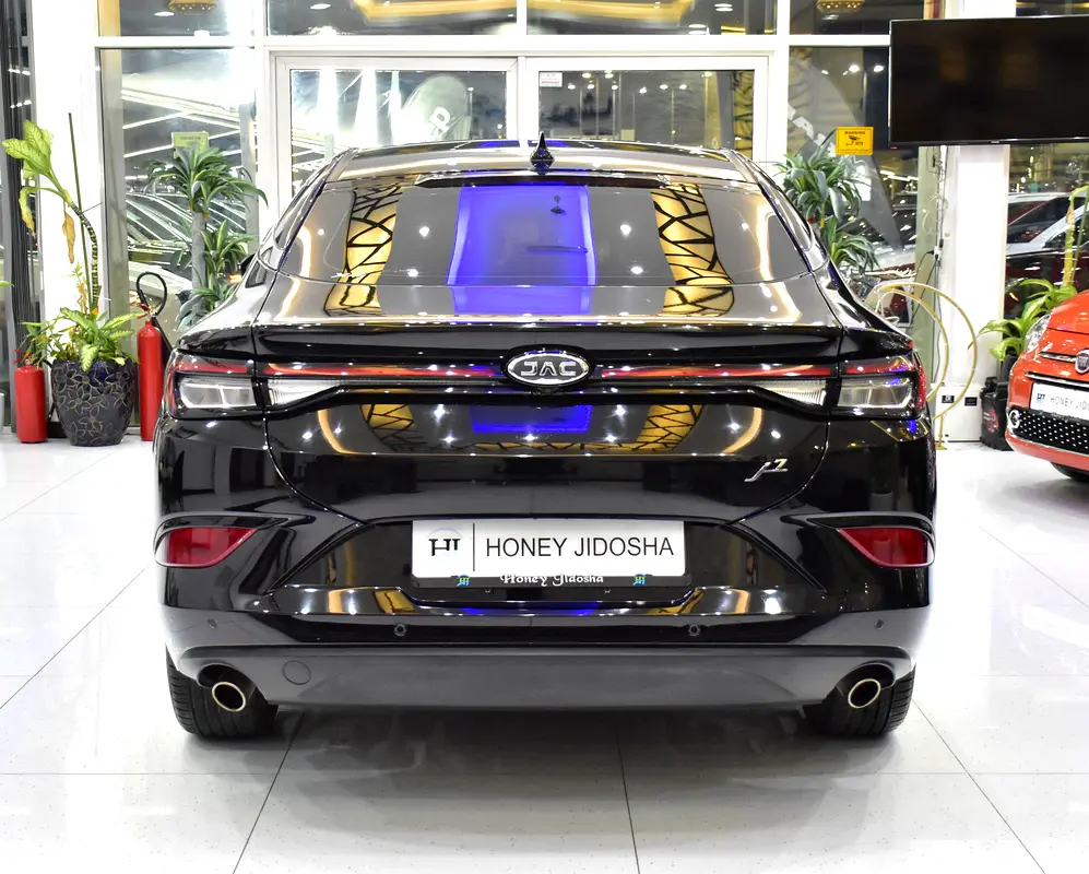 2024 J7 GCC