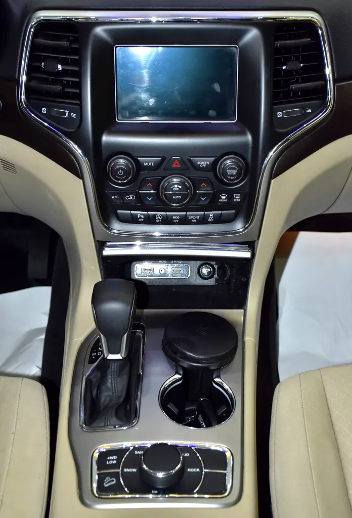 GCC 2018 Jeep Grand Cherokee