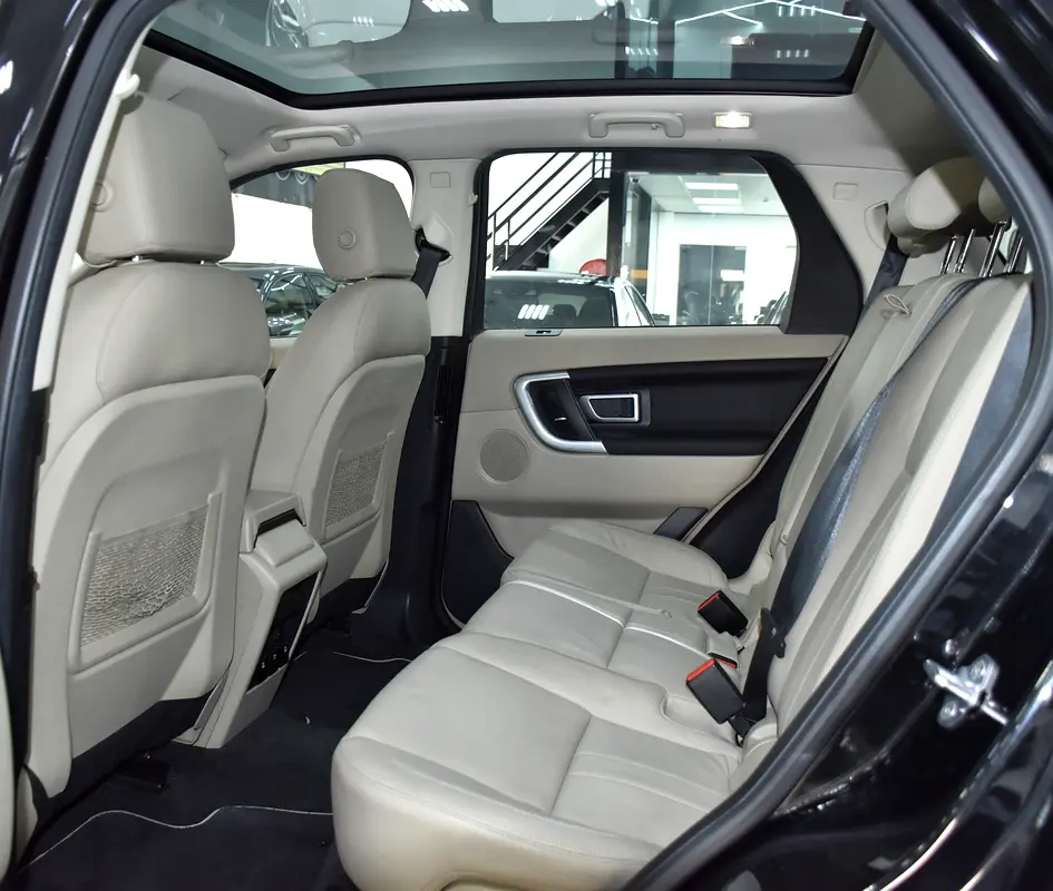 For sale in Al Quoz Industrial Area 1, Al Quoz Industrial Area, Al Quoz, Dubai 2018 Discovery Sport