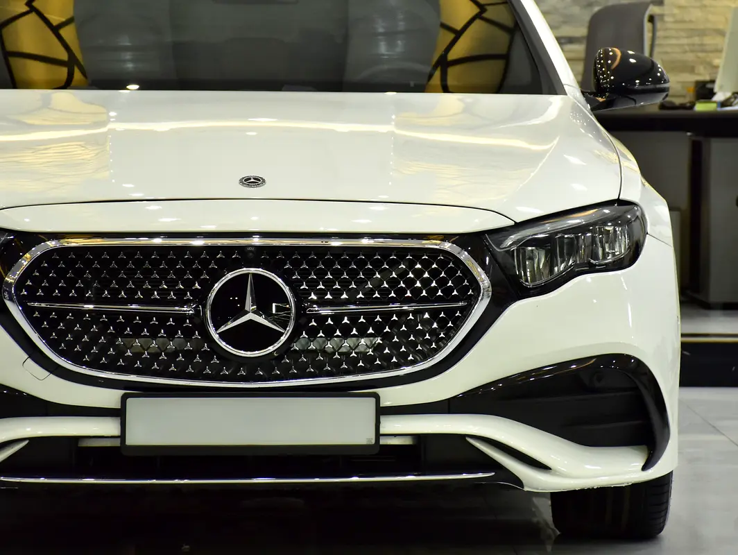 2025 Mercedes-Benz E-Class Korean