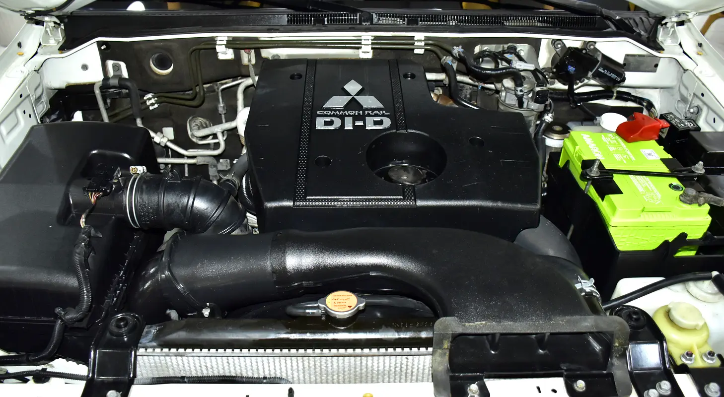 GCC 2012 Mitsubishi Pajero