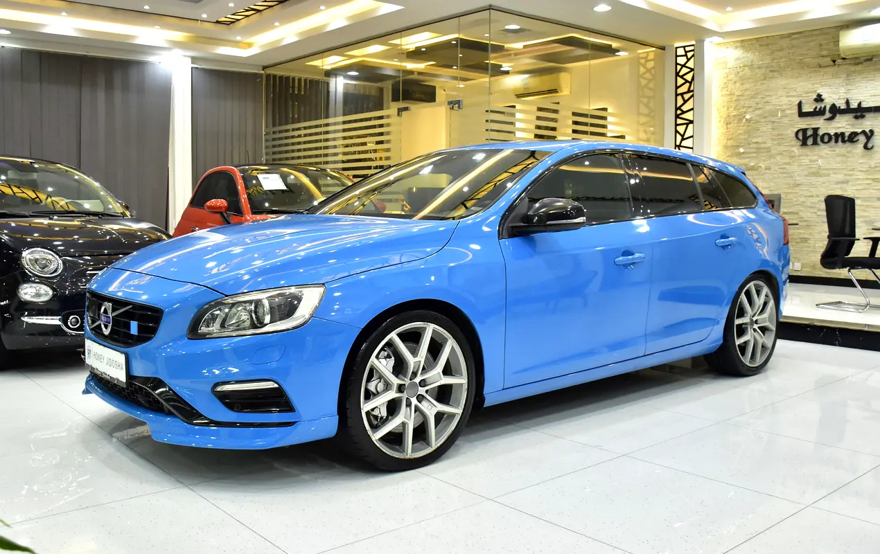 GCC 2016 Volvo V-Class