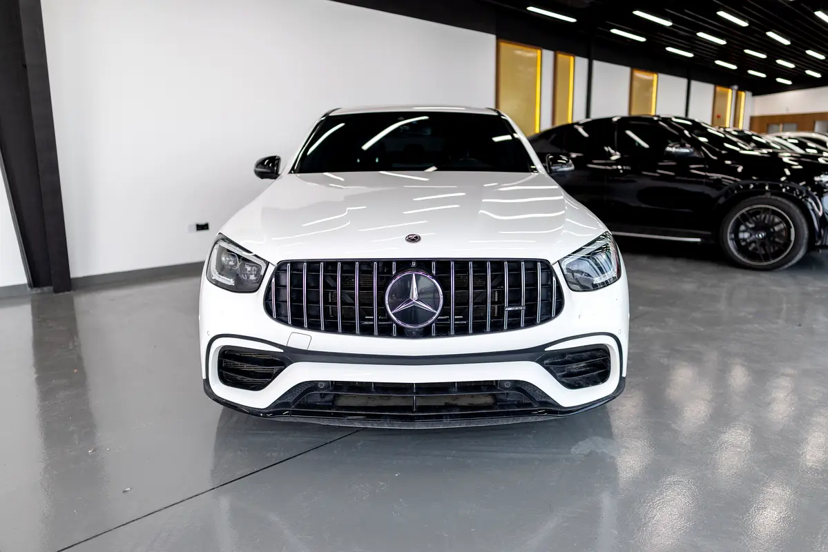 Well maintained 2021 Mercedes-Benz GLC