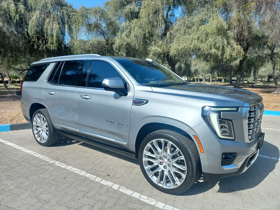 2025 Yukon GCC