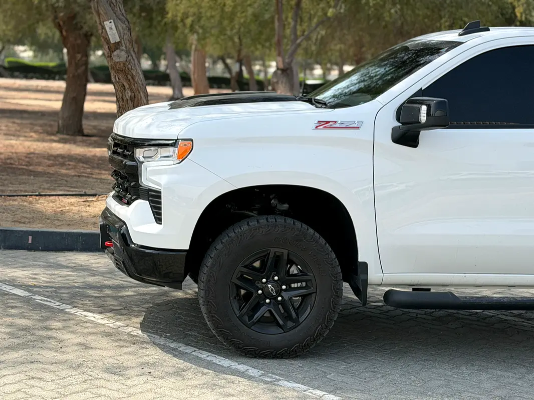 2025 Chevrolet Silverado GCC