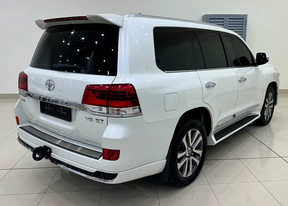 186000 2017 Land Cruiser
