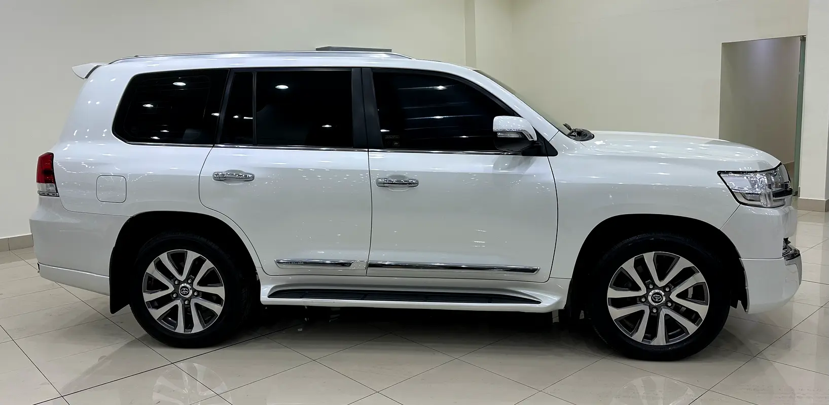 186000 2017 Land Cruiser