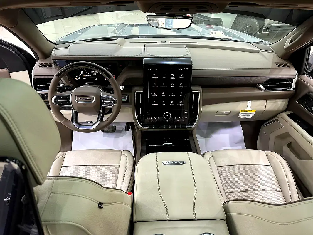 2025 GMC Yukon GCC