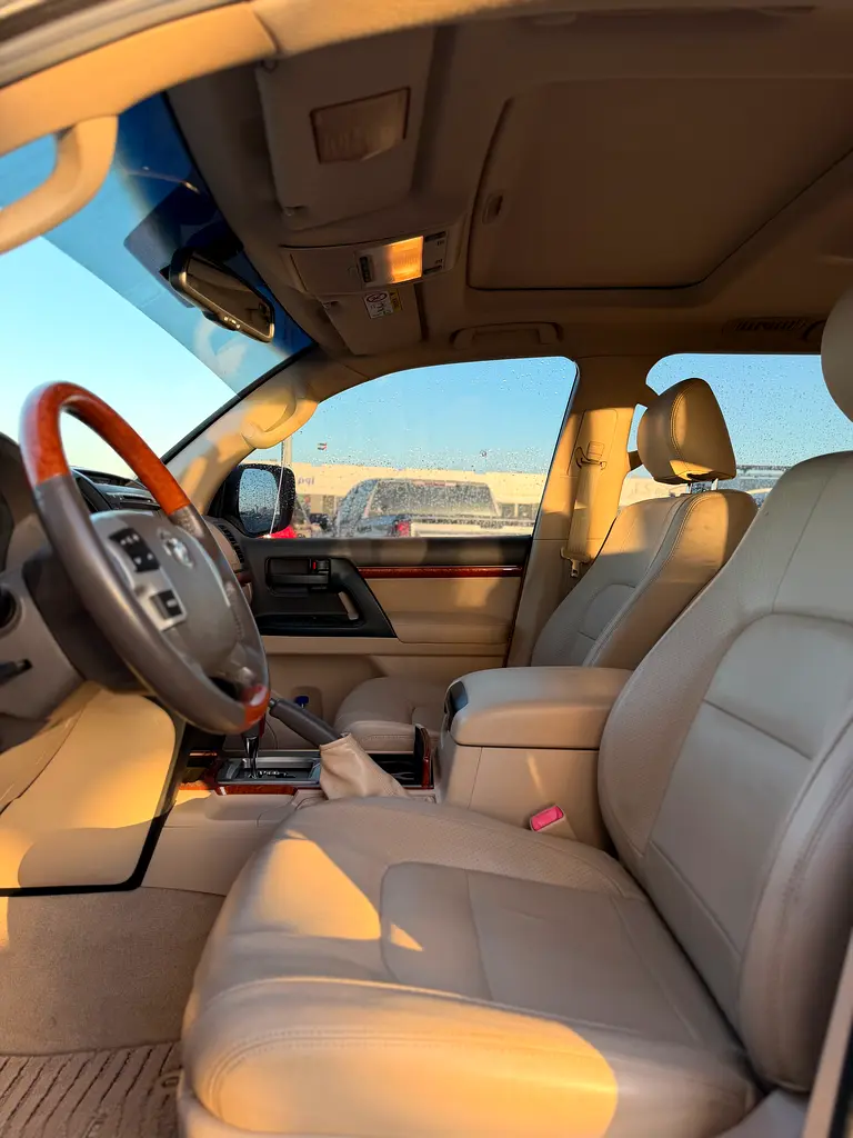 2014 Toyota Land Cruiser GCC
