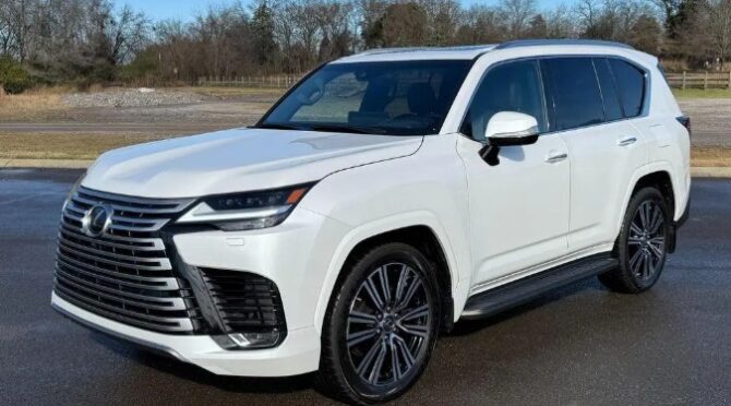 For Sale : Lexus LX600 Signature 2023 GCC