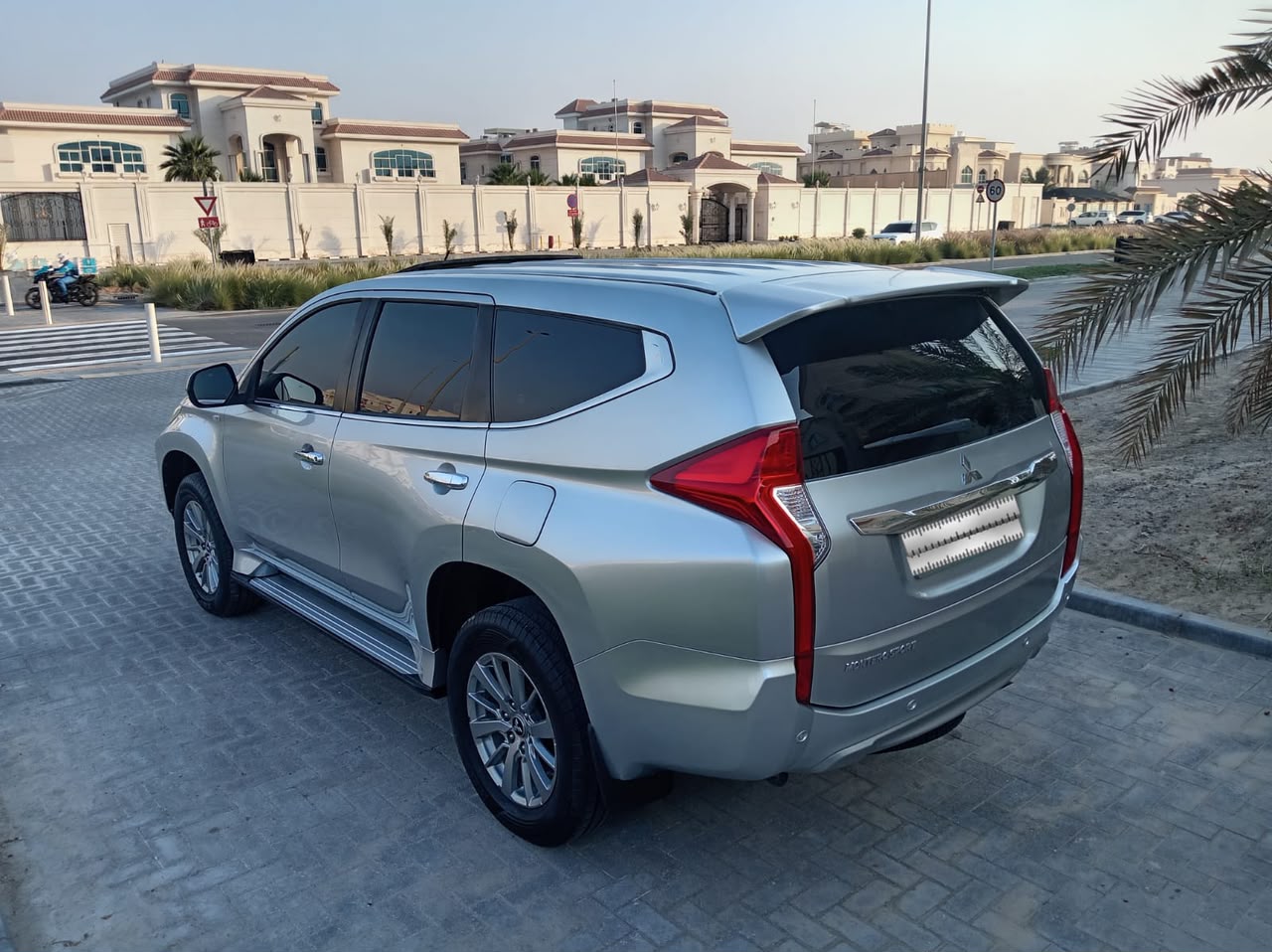 VERY LOW Mileage Mitsubishi Montero Sport GLS Medium Line 2019 GCC Specs