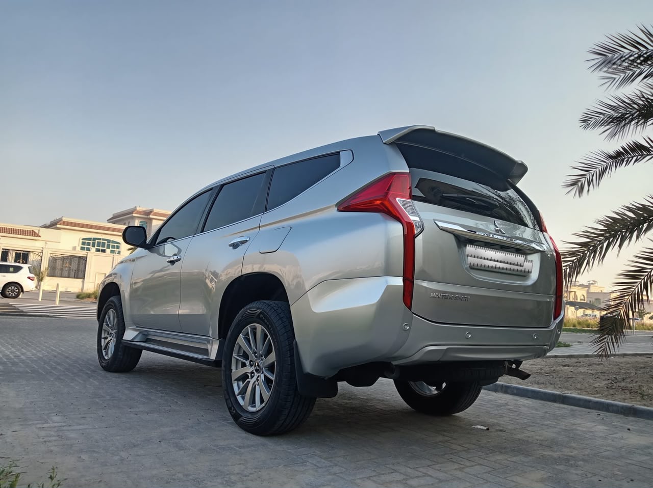 VERY LOW Mileage Mitsubishi Montero Sport GLS Medium Line 2019 GCC Specs