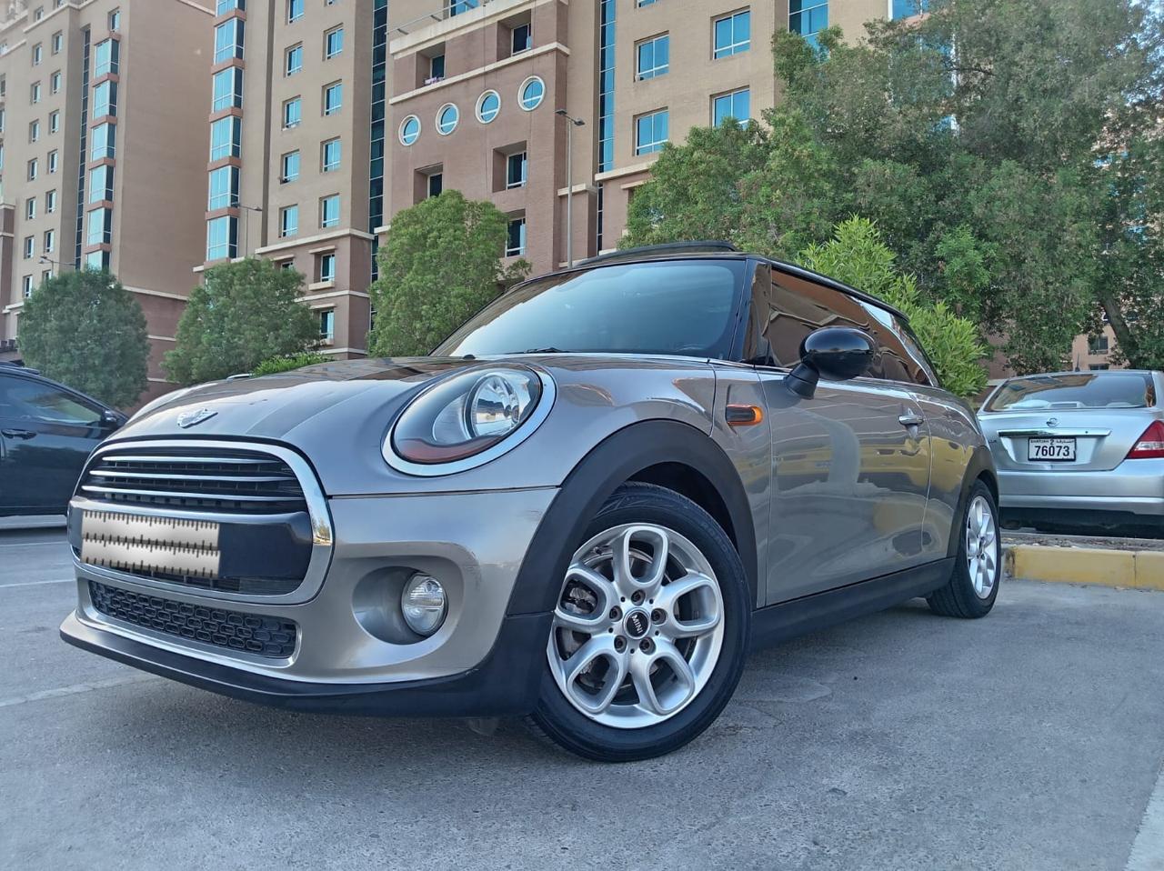2018 MINI Cooper GCC Specs | Panoramic Roof | Well Maintained