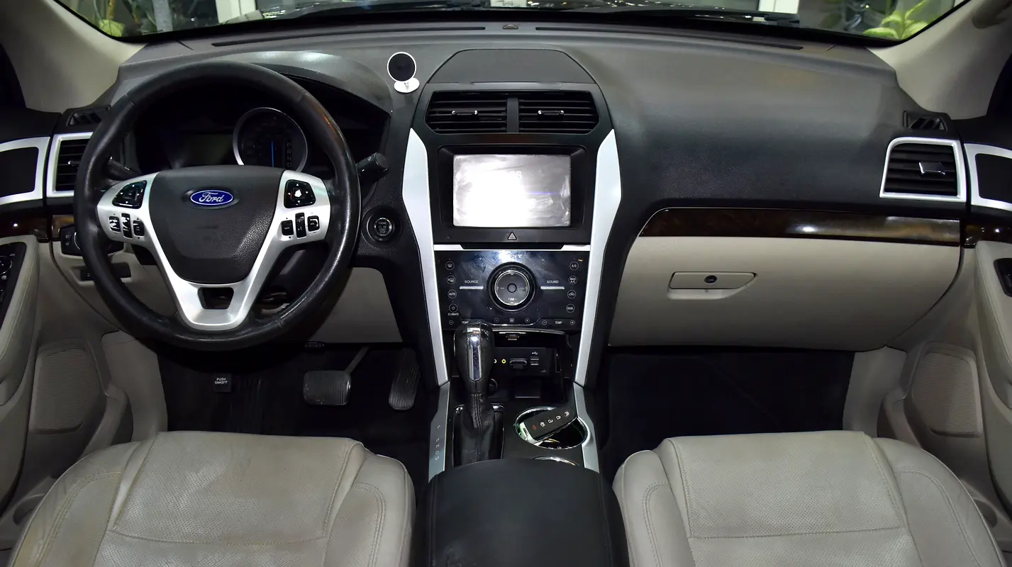 2013 Explorer GCC