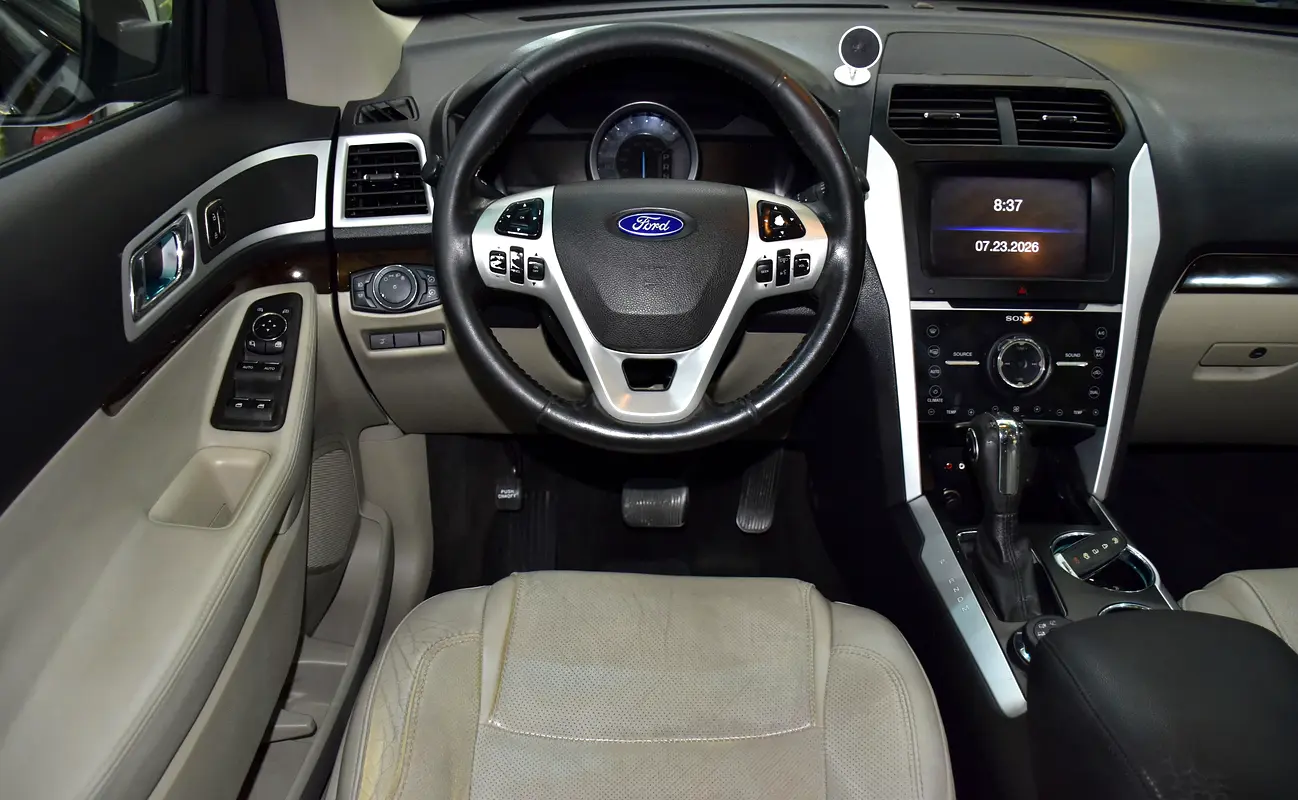 2013 Explorer GCC