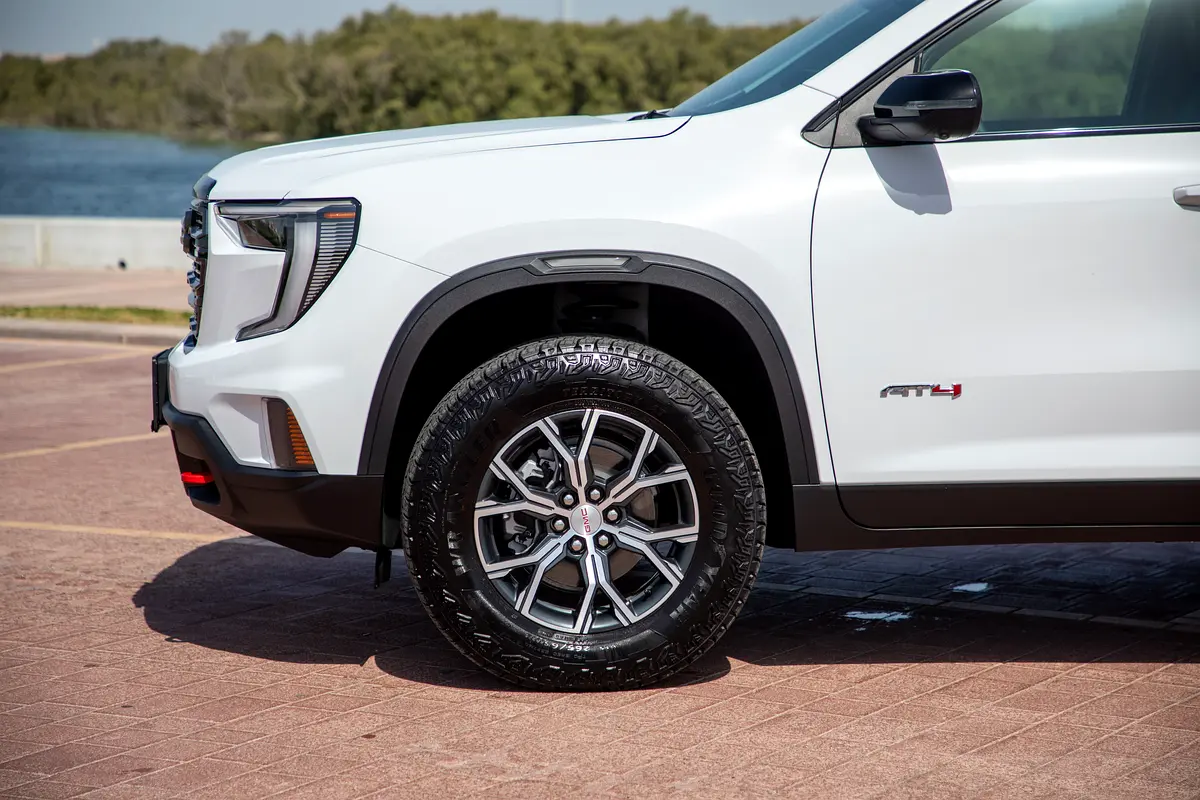 2024 Acadia 2200